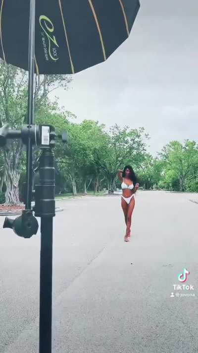 @Jovona
