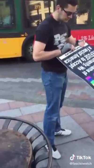 Look at the hair on his neck. Disgusting.