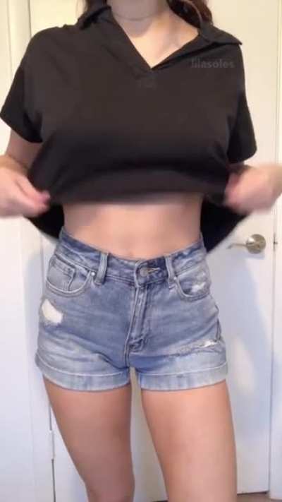 I hope a slutty college girl with big tits can get you hard