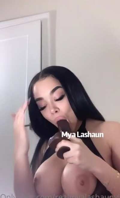 Freak with the dildo
