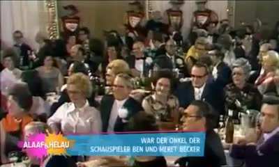 German comedian hypin' up the crowd (1973)