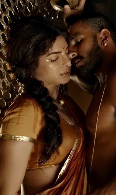 Priyanka Chopra [Bajirao Mastani]