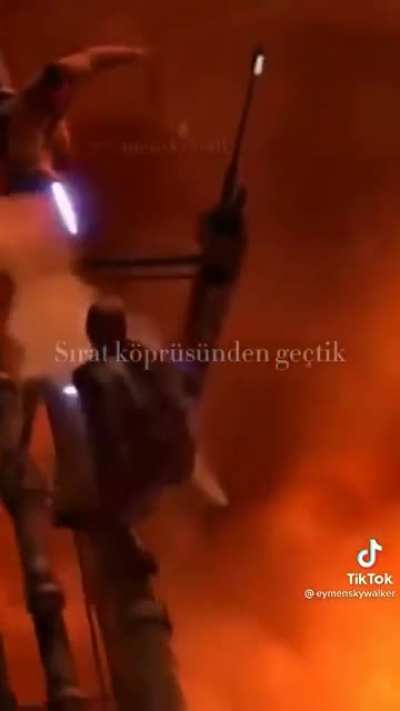 Mum gibi sönenler oldu