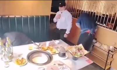 🤮