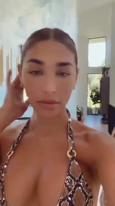 😋