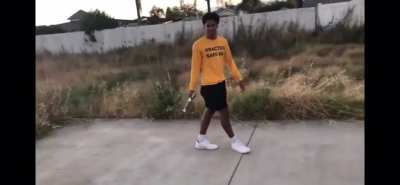 REEEE-