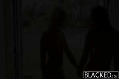 Anikka Albrite & Dani Daniels Kiss