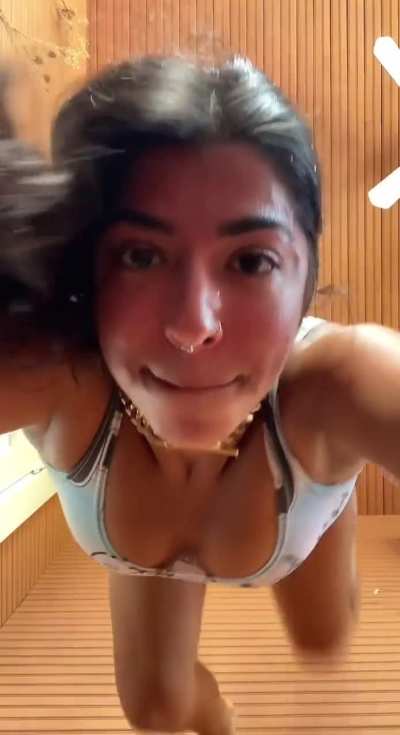 Jasmine (@jas<wbr>mines<wbr>herni<wbr>_)