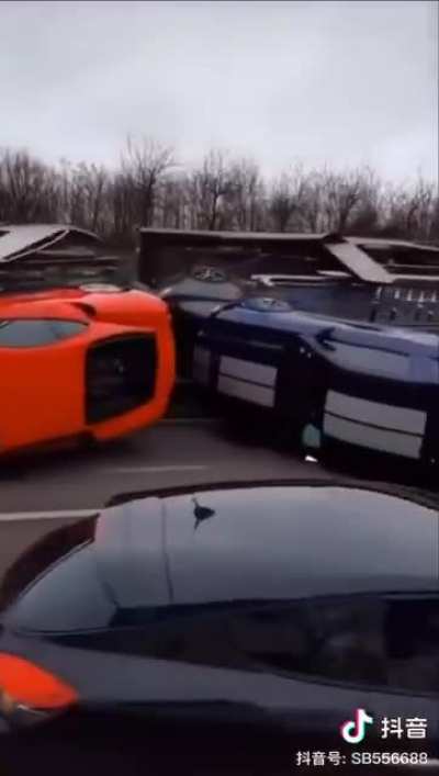 Car transporter