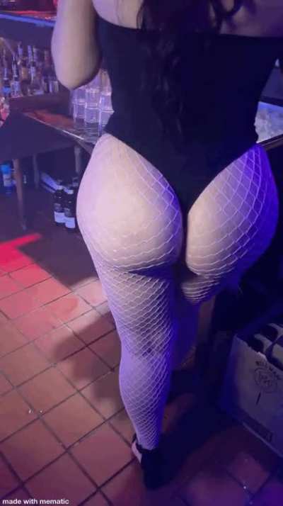 Waitress