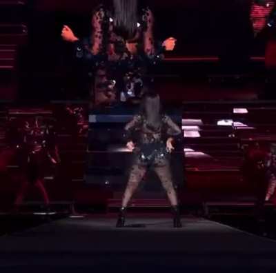 Cardi B Twerking @Wire<wbr>lessF<wbr>est🇬🇧