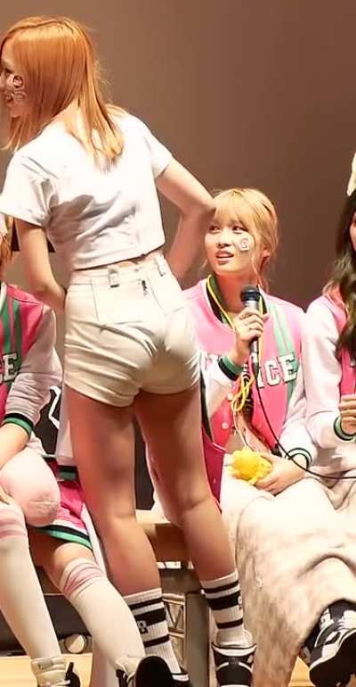 MYOUI MINA