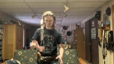 Ocelot gun spinning