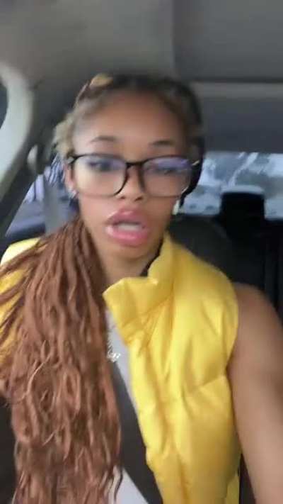 her lips🫠