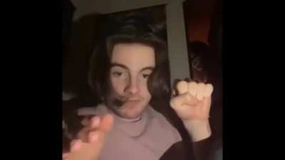 🤔