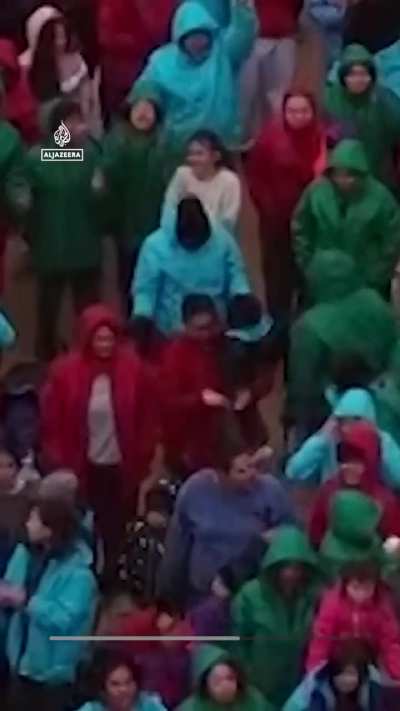 Immigrant families held in Texas stage protest over detention of boy | AJ