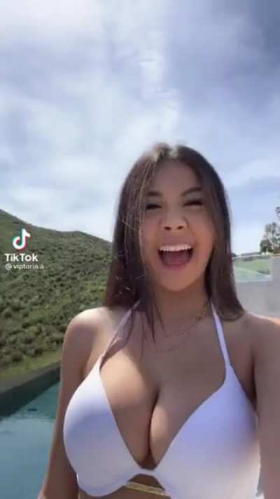 Asian do be packing