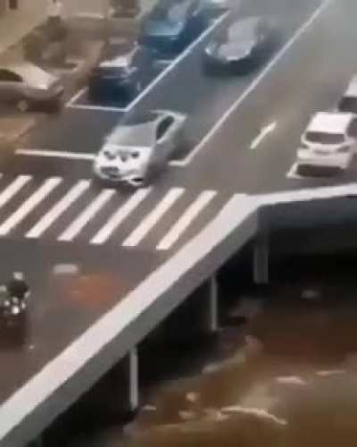 Optical Illusion ?