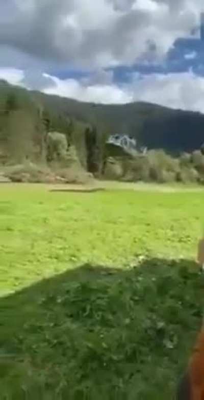 Get to the choppa!