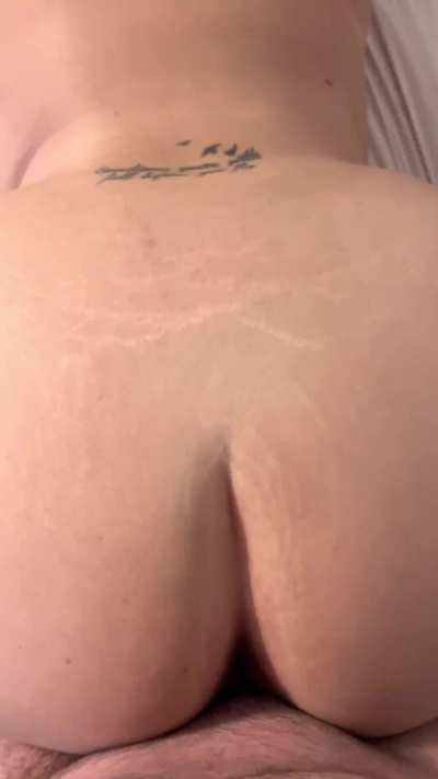 God I love pawgs 