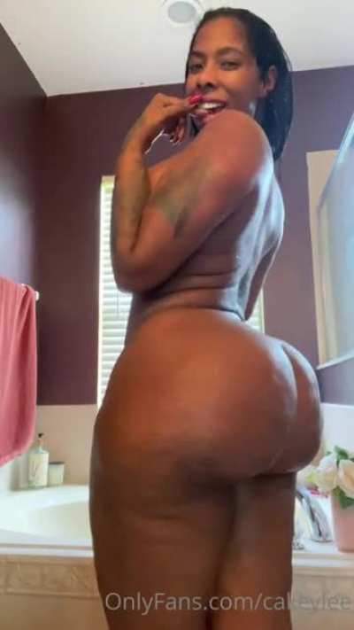That ass thooo