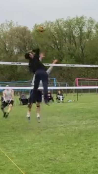 Monster Block into Foot Dig?! His vertical kinda insane tho...