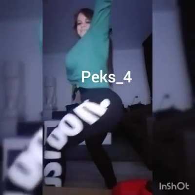 Si quiere mas darle apoyo @peks_4🍑