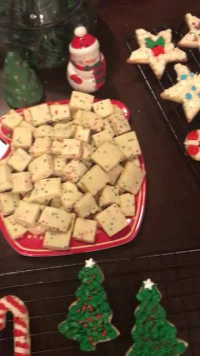 My mom made Christmas cookies