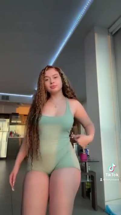 👀