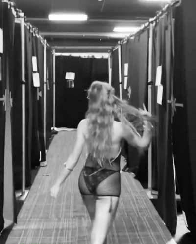 Sexy Strut