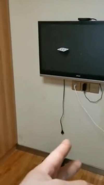 WCGW Throwing a card next to a TV?