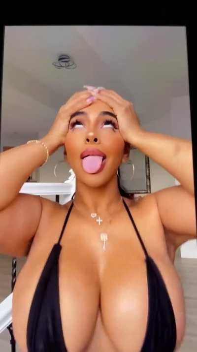 Ayisha Diaz Pack🤑🤑PM