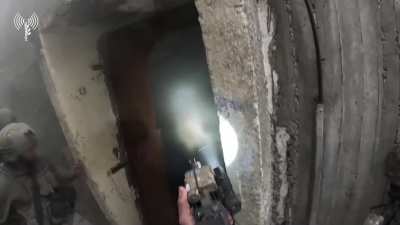 Combat Engineering Corps’ elite Yahalom unit battling Hamas operatives at a home in northern Gaza’s Jabaliya. The end of the clip shows two dead gunmen.
