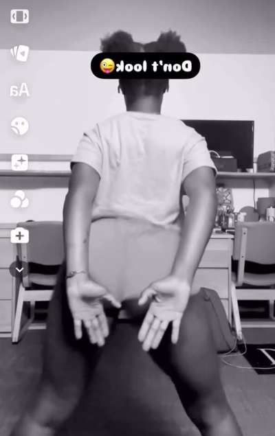 🍑🍑