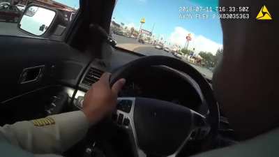Las Vegas police officer shoots and kills murder suspects in moving shootout