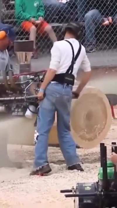 Absolute unit of a chainsaw!!!