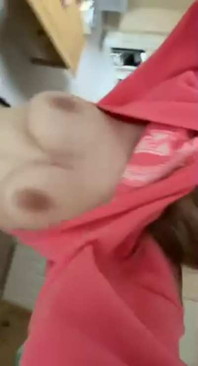 Do you like natural boobs? Mine are so soft and really jiggly