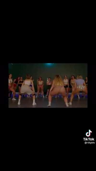 Her fuckin ass was moving! Watch whole thing 😮‍💨😮‍<wbr>💨😮‍💨🔥