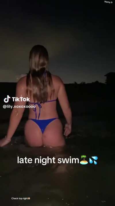 what should we do this late at the beach?😛