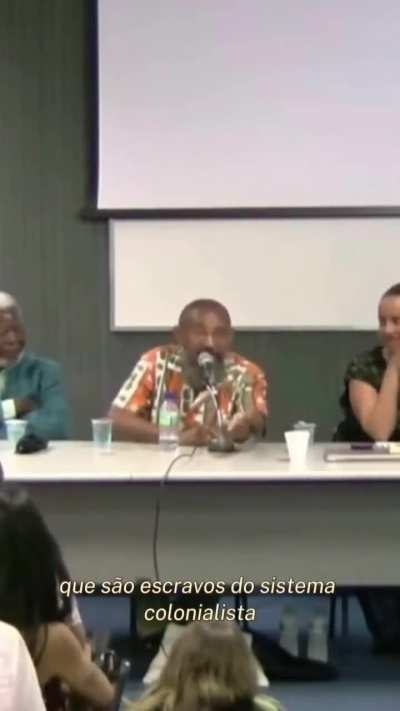 Teve uma cambada de bolsonaristas problematizando esse vídeo.