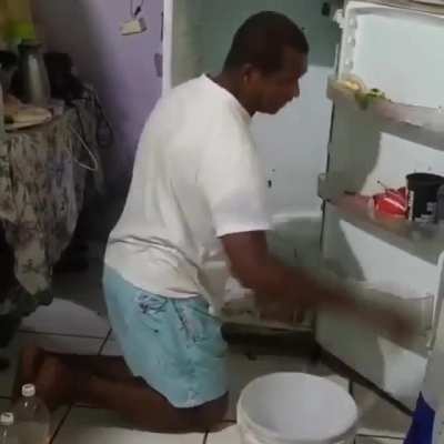 Lavando a jcjsbsjsnsksmzbkc