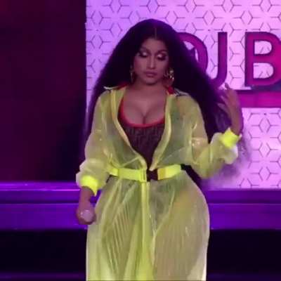 Hips!