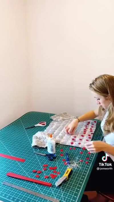 She made a tea-shirt