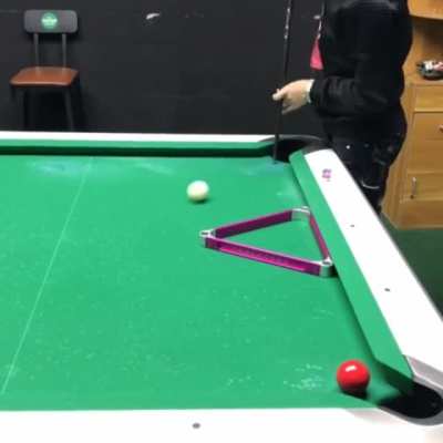 This amazing pool shot