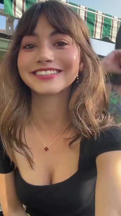 Lauren Donzis 