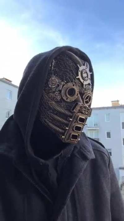 New day, new mask