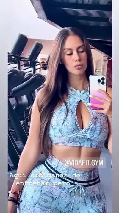 SofiaYuness - Video #6733