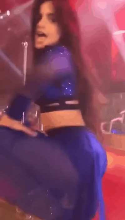 Her on ur cock.