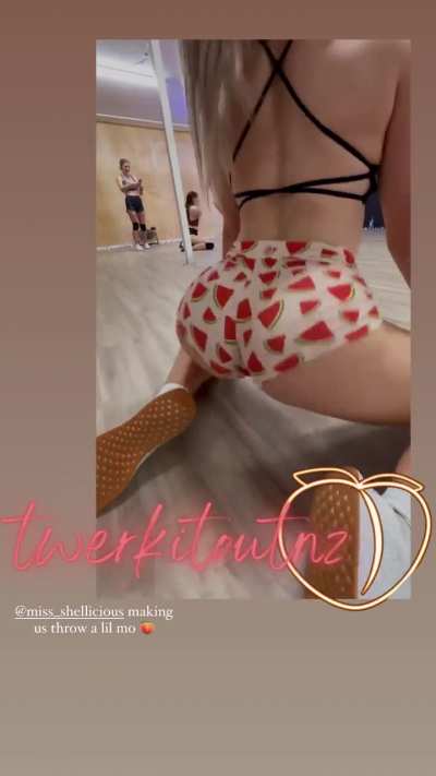 Jasmine Brokken NZ twerk
