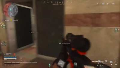 Invisible guy on Warzone